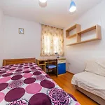 Luni Daire Lokva Rogoznica